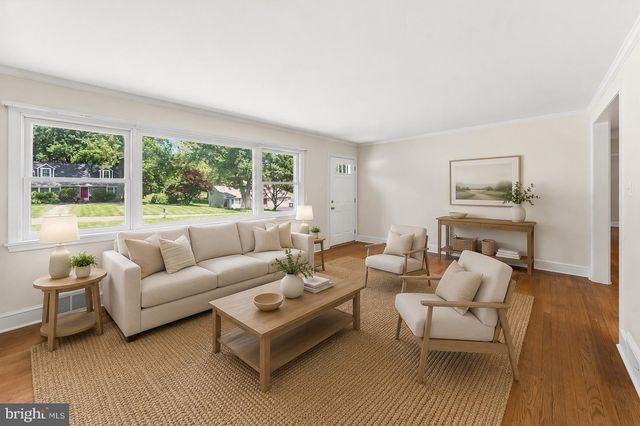 820 SPRUCE AVE, West Chester, PA 19382
