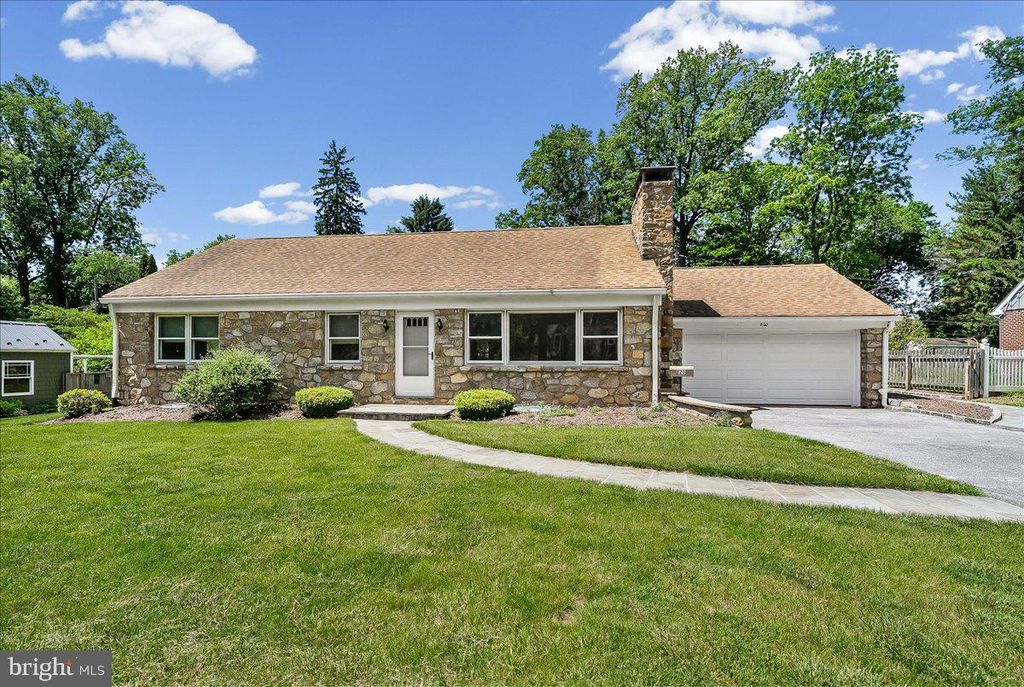 820 SPRUCE AVE, West Chester, PA 19382