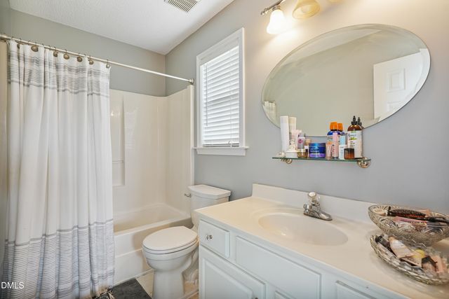 201 Bishop Lane, Dunn, NC 28334