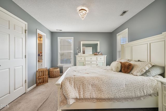 201 Bishop Lane, Dunn, NC 28334