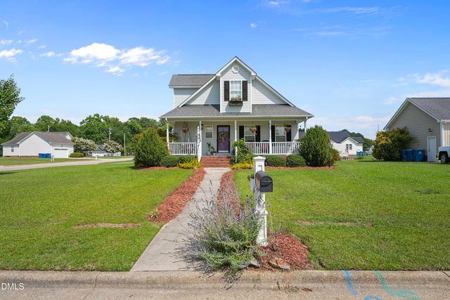201 Bishop Lane, Dunn, NC 28334