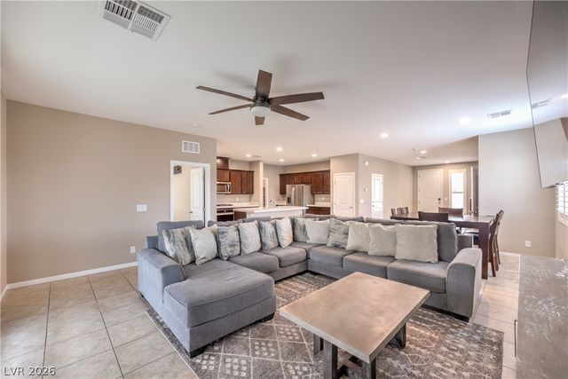 4658 Chestnut Tiger Street, North Las Vegas, NV 89031