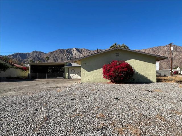 52295 Avenida Herrera, La Quinta, CA 92253