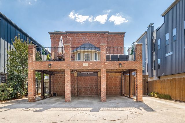 4231 Holland Avenue A, Dallas, TX 75219