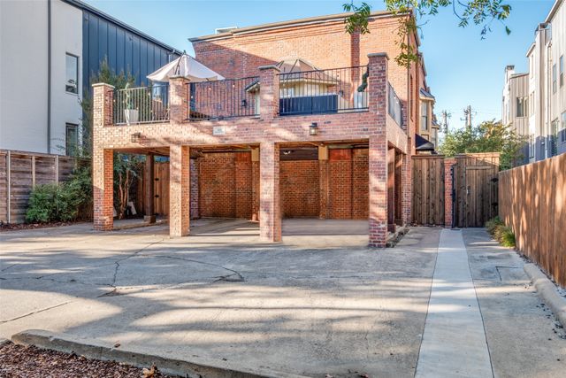 4231 Holland Avenue A, Dallas, TX 75219