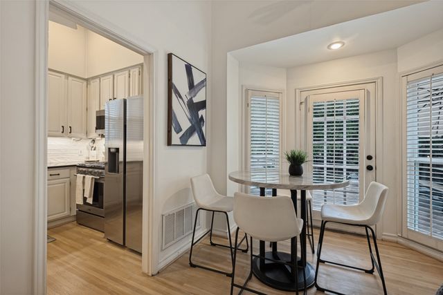 4231 Holland Avenue A, Dallas, TX 75219
