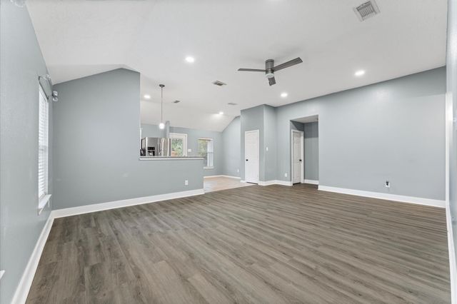 11919 Piney Bend Drive, Tomball, TX 77375