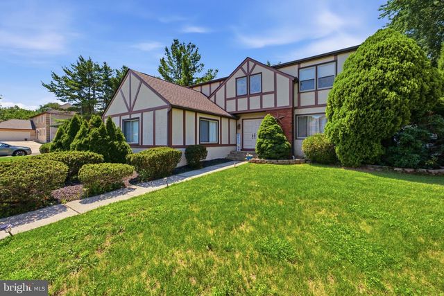 105 UNION MILL TER, Mount Laurel, NJ 08054