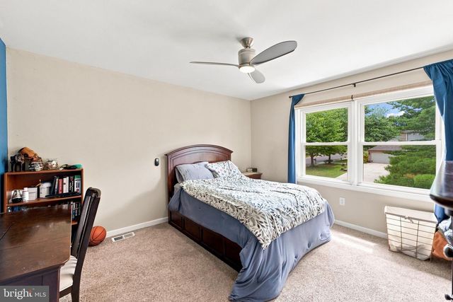 105 UNION MILL TER, Mount Laurel, NJ 08054