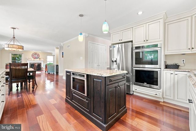 105 UNION MILL TER, Mount Laurel, NJ 08054