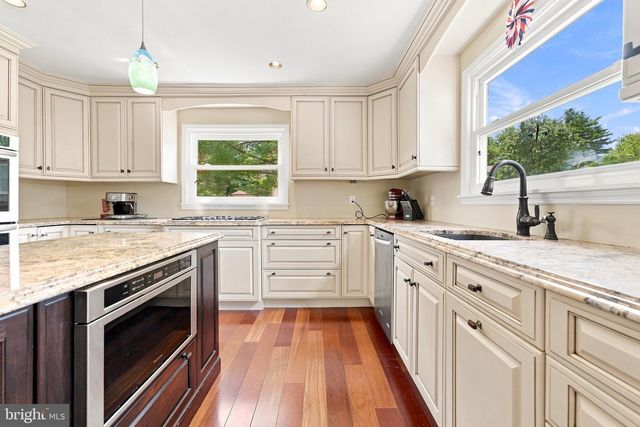 105 UNION MILL TER, Mount Laurel, NJ 08054