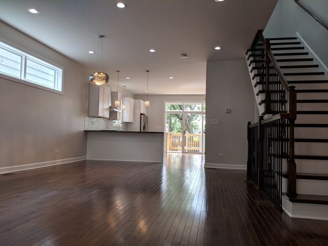 2146 N Kilpatrick Avenue, Chicago, IL 60639