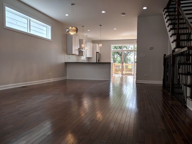 2146 N Kilpatrick Avenue, Chicago, IL 60639