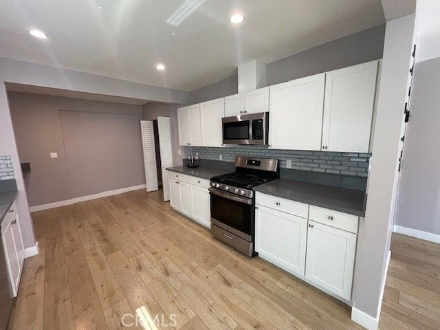 10802 Crockett Street, Sun Valley, CA 91352