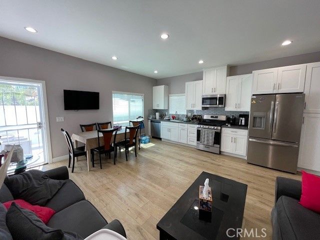 10802 Crockett Street, Sun Valley, CA 91352