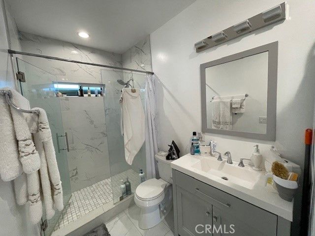 10802 Crockett Street, Sun Valley, CA 91352