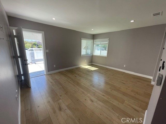 10802 Crockett Street, Sun Valley, CA 91352