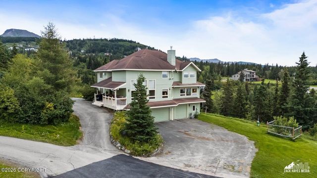 11800 Trails End Road, Anchorage, AK 99507