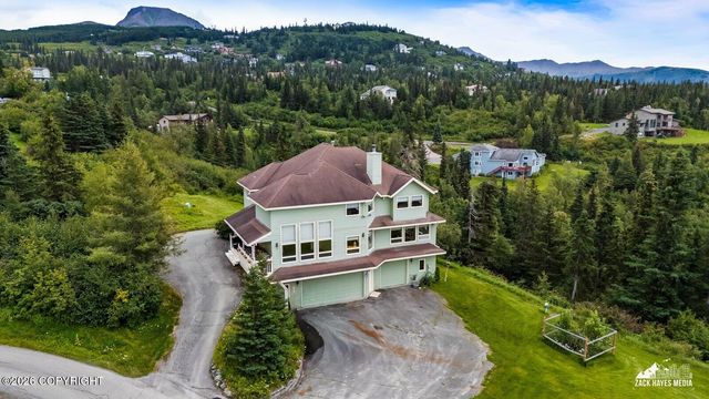 11800 Trails End Road, Anchorage, AK 99507