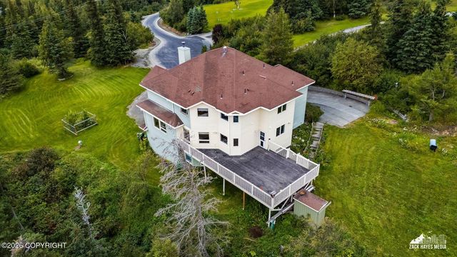 11800 Trails End Road, Anchorage, AK 99507