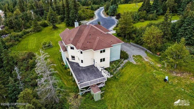 11800 Trails End Road, Anchorage, AK 99507