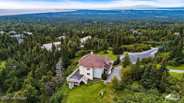 11800 Trails End Road, Anchorage, AK 99507