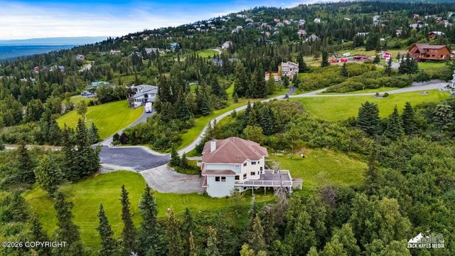 11800 Trails End Road, Anchorage, AK 99507