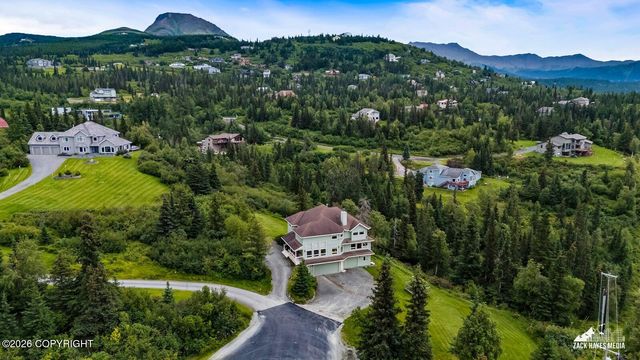 11800 Trails End Road, Anchorage, AK 99507