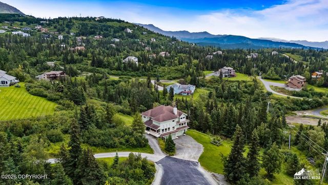 11800 Trails End Road, Anchorage, AK 99507