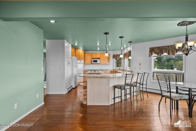 11800 Trails End Road, Anchorage, AK 99507