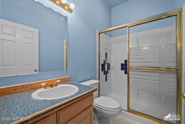 11800 Trails End Road, Anchorage, AK 99507