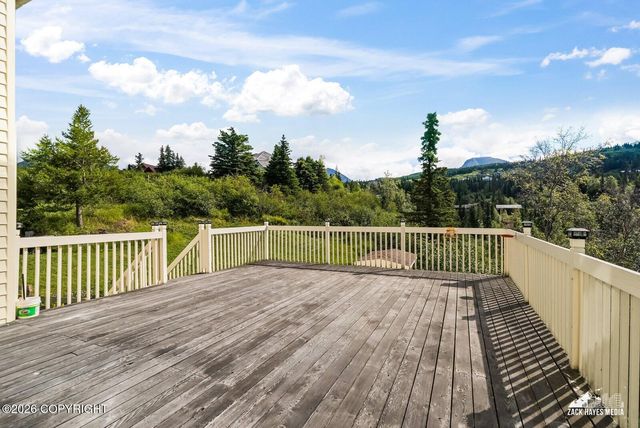 11800 Trails End Road, Anchorage, AK 99507
