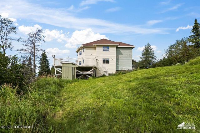 11800 Trails End Road, Anchorage, AK 99507