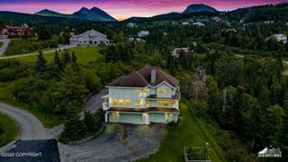 11800 Trails End Road, Anchorage, AK 99507