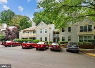 2225 LOVEDALE LN #302A, Reston, VA 20191