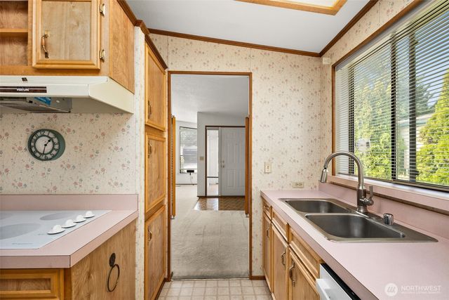 5212 Yakima Lane SE #104, Lacey, WA 98503