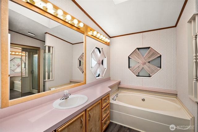 5212 Yakima Lane SE #104, Lacey, WA 98503