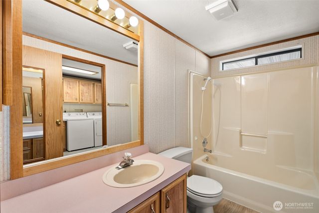 5212 Yakima Lane SE #104, Lacey, WA 98503