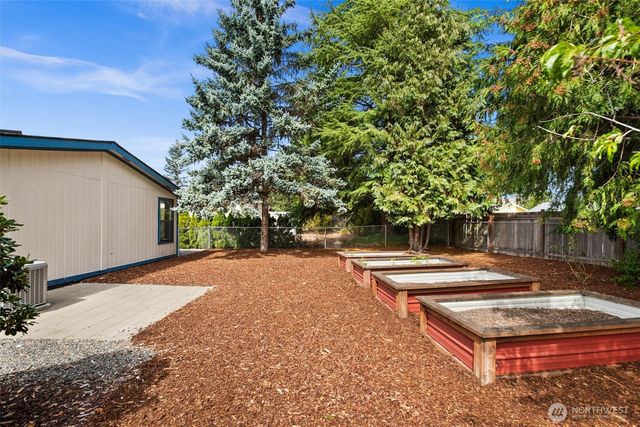 5212 Yakima Lane SE #104, Lacey, WA 98503