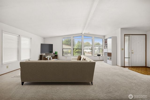 5212 Yakima Lane SE #104, Lacey, WA 98503