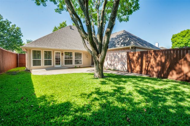 5919 Willow Wood Lane, Dallas, TX 75252