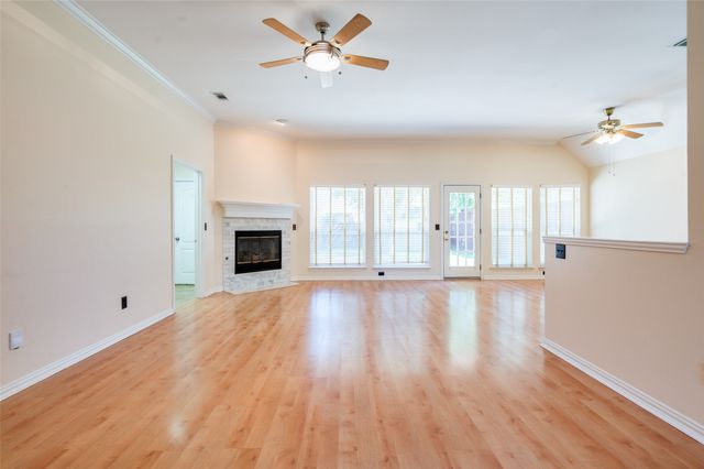 5919 Willow Wood Lane, Dallas, TX 75252