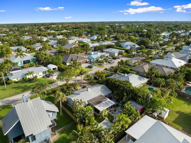 5551 SE Nassau Terrace, Stuart, FL 34997