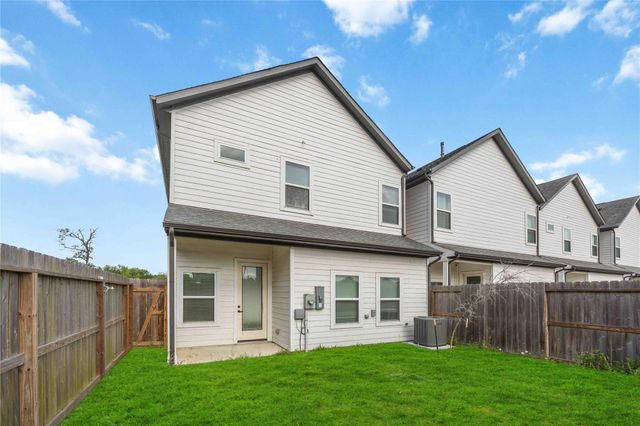 13139 Perennial Springs Drive, Houston, TX 77048