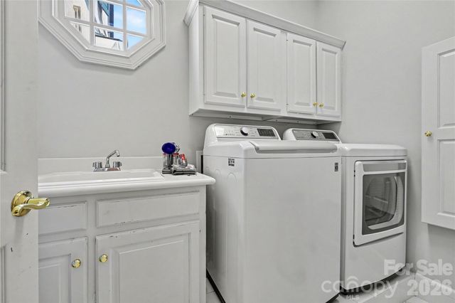 4320 Doverstone Lane, Greensboro, NC 27407