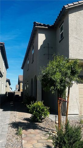 8748 Crestwood Hills Street, Las Vegas, NV 89113