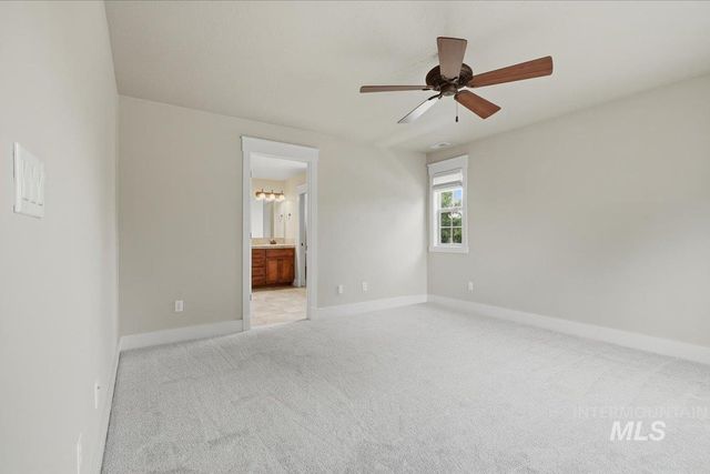 4073 S Cubola Ave, Meridian, ID 83642