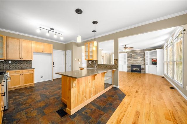 1832 Shores Ridge Court, Suwanee, GA 30024