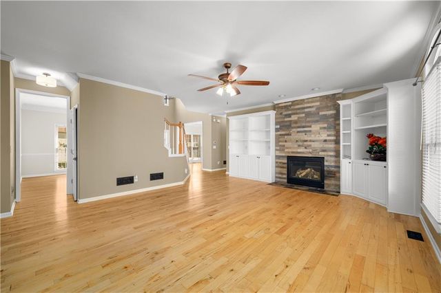 1832 Shores Ridge Court, Suwanee, GA 30024