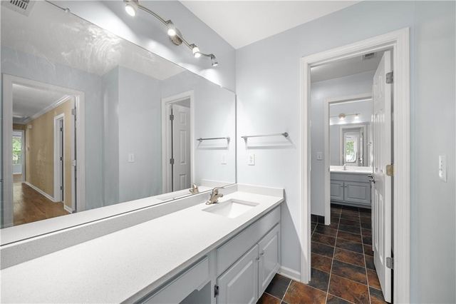 1832 Shores Ridge Court, Suwanee, GA 30024